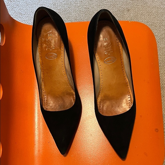 Elegant Black Women's Heels - Picture 5 of 6